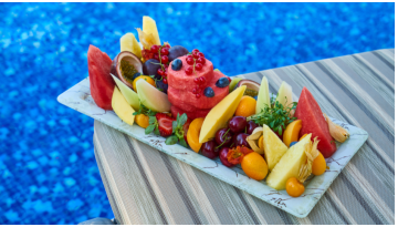 Cosa mangiare per sentirsi più leggeri in estate?